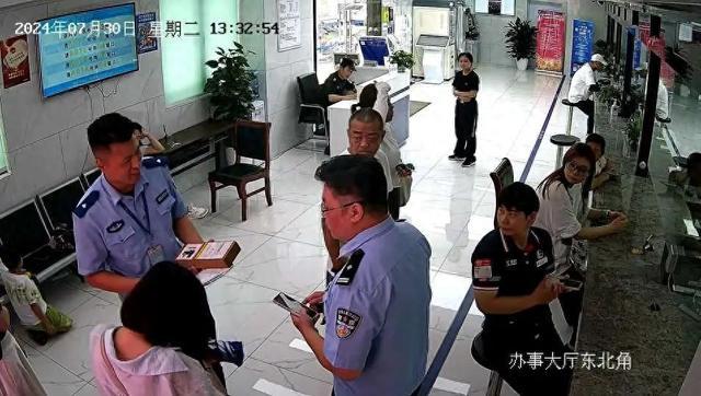 市民报警平板电脑配件丢失，民警迅速找回物归原主