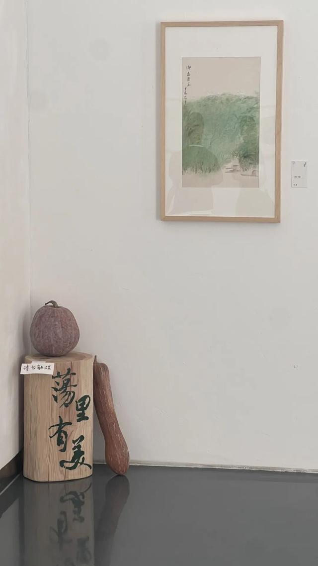 酷暑难耐，把石湖荡美景搬到展览馆里慢慢欣赏