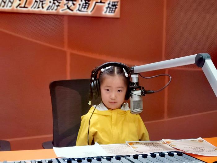 丽江radio【融媒小记者说】童音袅袅，做最好的自己！