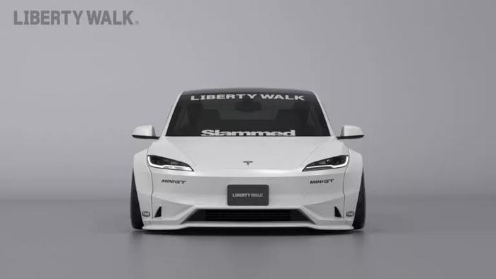 告别低调，Liberty Walk 为特斯拉 Model 3 推出宽体套件