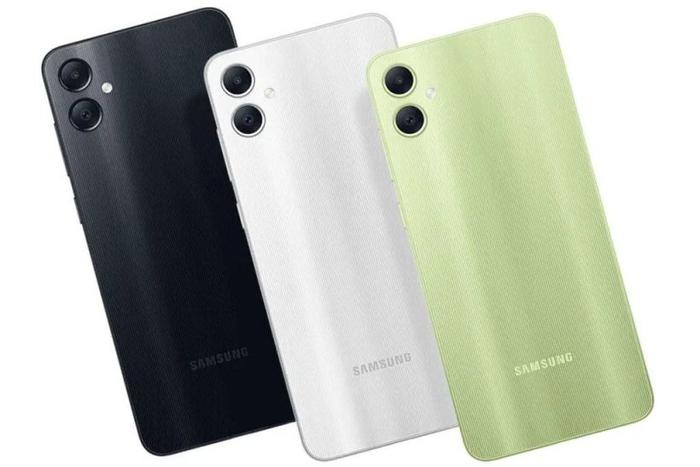 三星 Galaxy A06 手机渲染图曝光：联发科 Helio G85 芯片、6.7 英寸水滴屏