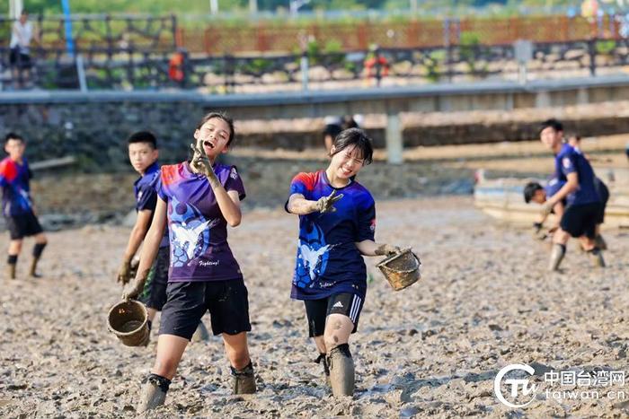 台湾青少年沉浸式体验宁波象山非遗和海洋文化