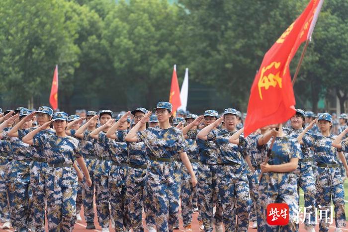 遇见更加坚韧的自己！南京一中实验学校“新生第一课”收获满满