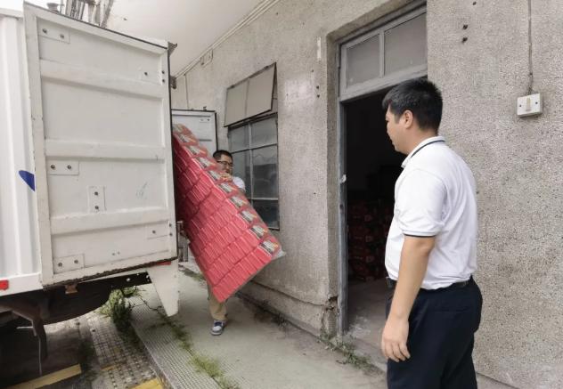 侵权知名品牌商标 机油市场现“李鬼”