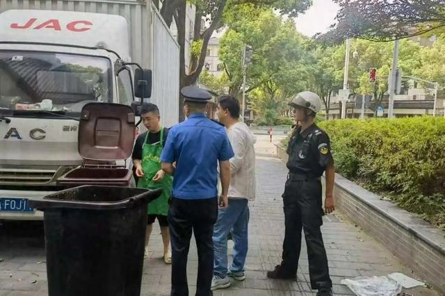 告别道路脏乱差，从水果店的垃圾分类开始