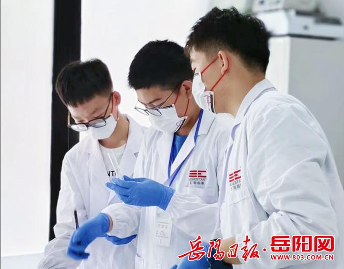 我市颐华学校一学子斩获全国中学生生物学奥林匹克竞赛银牌