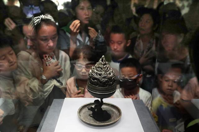 《黑神话·悟空》打坐神器原型正在闵博展出，还有2天闭展