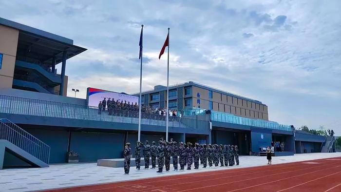 飒!郑州市第一〇三高级中学国防教育夏令营闭营仪式圆满落幕