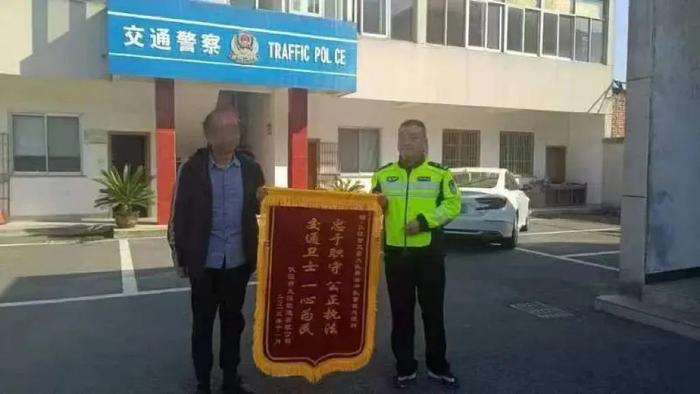 工作到生命最后一刻——追记仪征市公安局交警大队副中队长王在兵