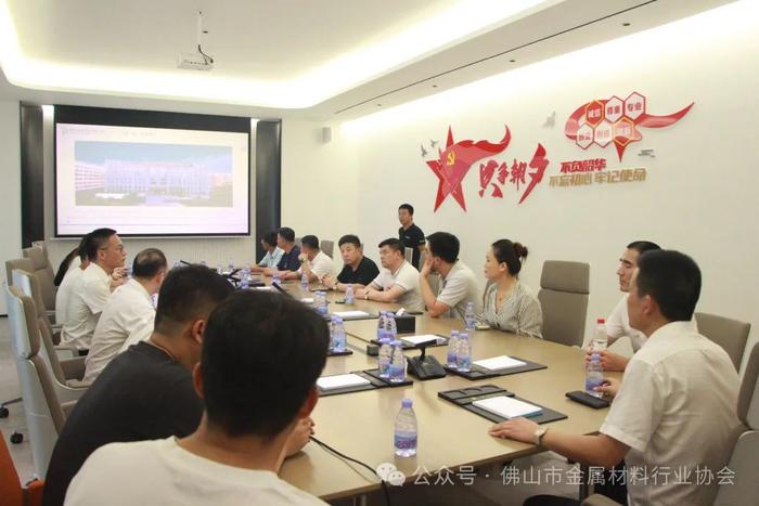 温州市管件行业协会欢迎河北管道装备制造协会代表团参观不锈钢管道产品
