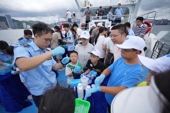 深圳启动“山海求知”环境监测之旅