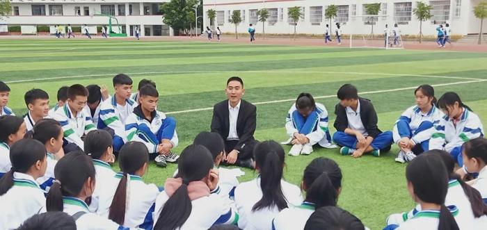 全国“最美教师”刘秀祥：我愿做大山深处孩子的守梦人