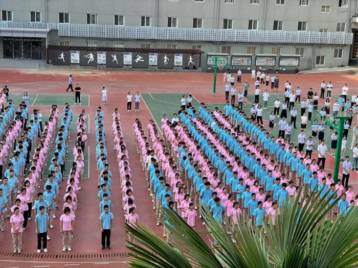 凝心聚力启新程 扩优提质向未来——西安市第三十中学2024年秋季开学典礼纪实