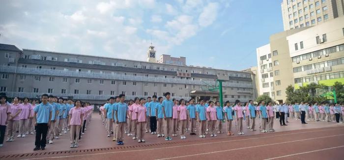 凝心聚力启新程 扩优提质向未来——西安市第三十中学2024年秋季开学典礼纪实