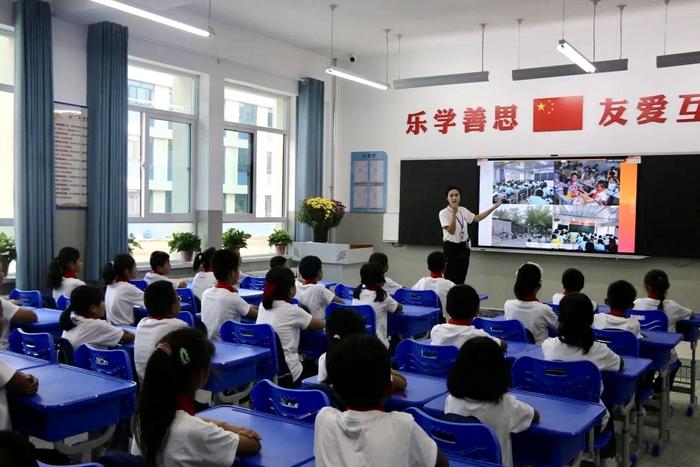 灾后重建见证“工会大爱”：甘肃积石山县五一小学建成开学