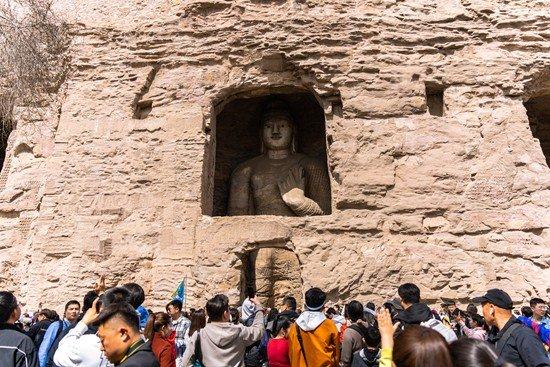 管家婆正版全年免费资料的优势“石窟寺：博物馆新风貌，内外皆景致”