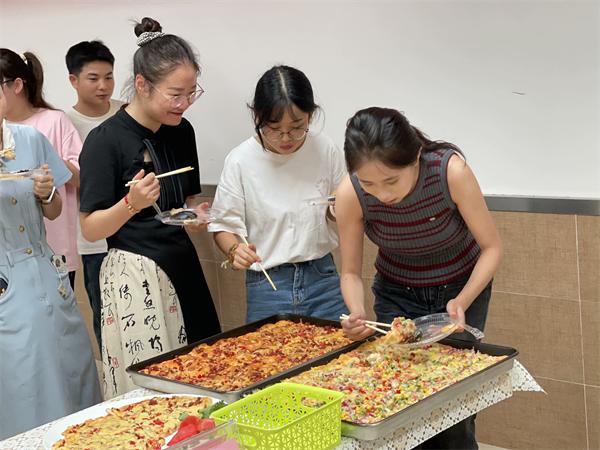 十堰市人民政府机关幼儿园举办食堂技能大赛