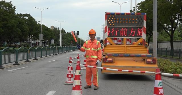 助推精品道路创建，这条道路披“新衣”换“新貌”