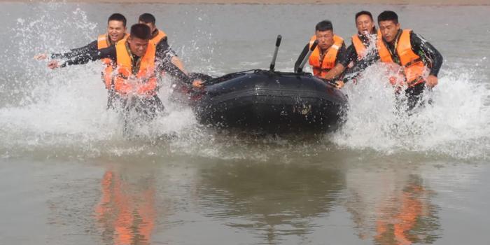 “蛟龙”出海！比武场上竞风流