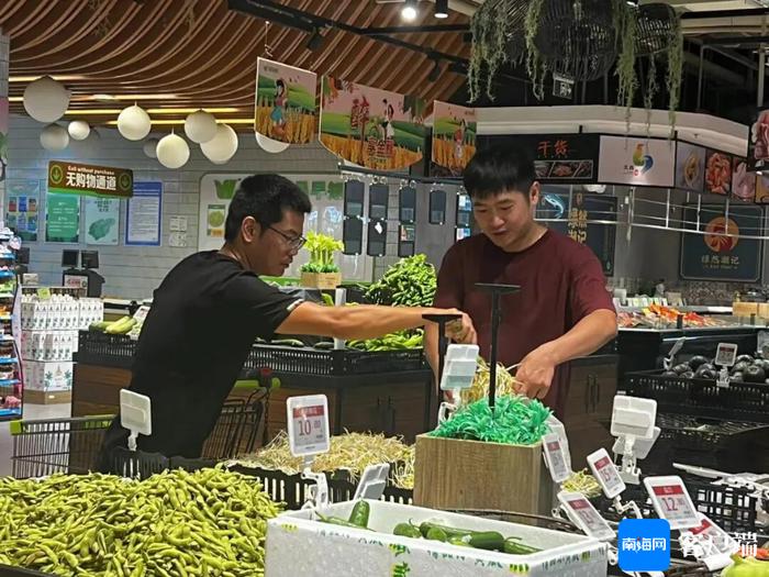 文昌大部分超市农贸市场恢复营业 货品充足价格稳定