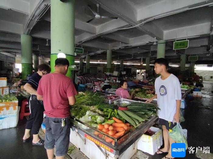 文昌大部分超市农贸市场恢复营业 货品充足价格稳定