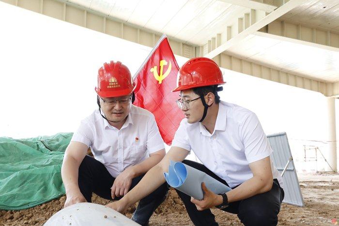 礼敬“满园桃李” 赓续初心赋能 济南市冷热联供有限公司开展教师节活动