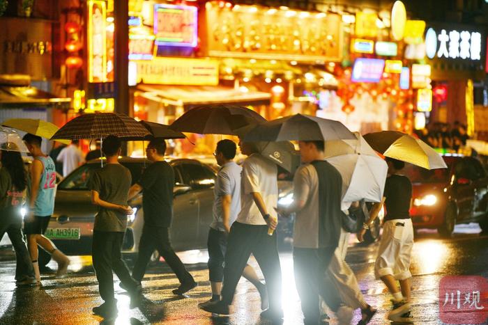 C视频｜祛暑气  秋雨来的正是时候