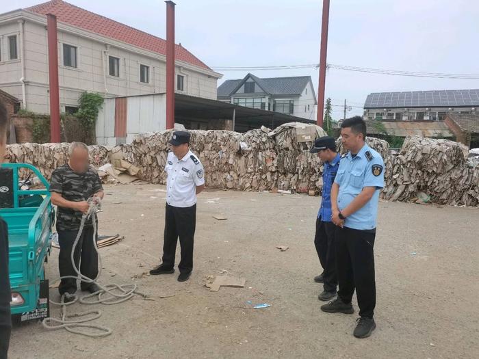 北京市顺义区北小营镇开展废品回收站专项整治行动