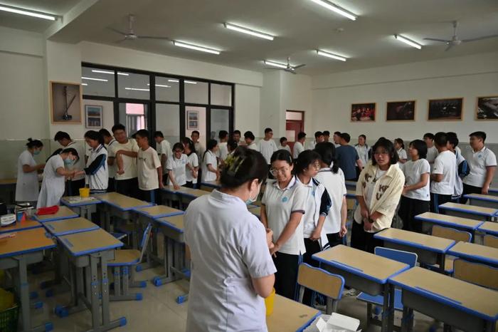 西安市五环中学组织开展入学新生结核病筛查工作