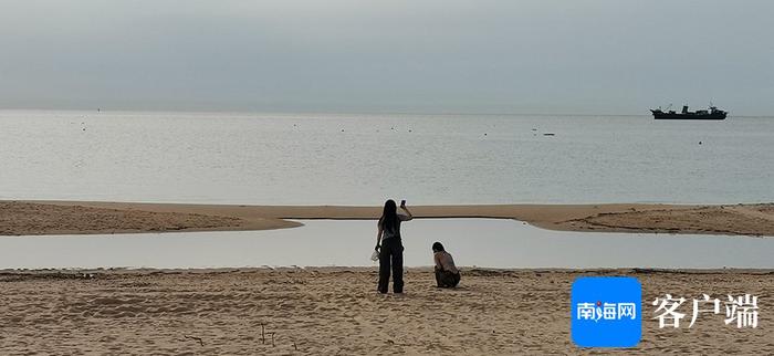 风灾之后，海口荣山寮重拾“烟火气”