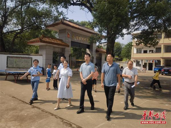 双桥镇中心学校：调研指导护民生