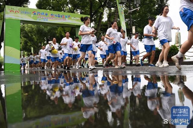 影像见证中华人民共和国成立75年体育辉煌