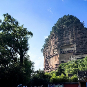 新华网：澳门最快最准期期资料“探秘麦积山：石窟艺术之旅” 麦积山石窟 壁画 飞天 麦积山 洞窟 总书记 雕塑 石窟 地震 丝路 sina.cn 第2张