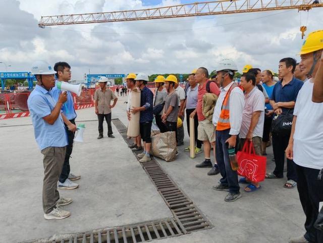 为女工友设置单间 中建二局浦东医院临港院区项目做好工友安置转移