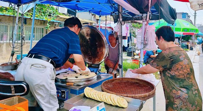 江苏扬州：多彩活动庆中秋，传统佳节氛围浓