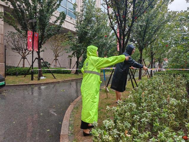 风里、雨里、阳光里，瑞金人始终全力守护！