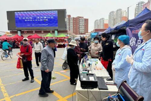 甘肃省嘉峪关市市场监督管理局：“你点我检”守护“双节”食品安全