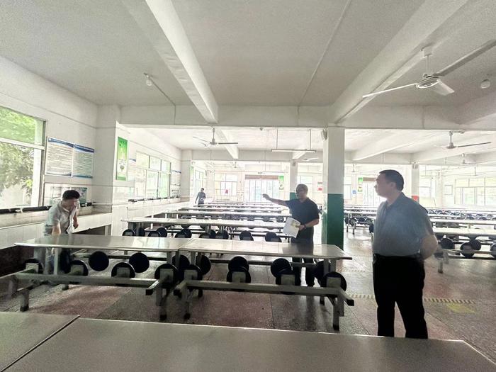 方城县博望镇实验小学：安全隐患大排查，为校园保驾护航