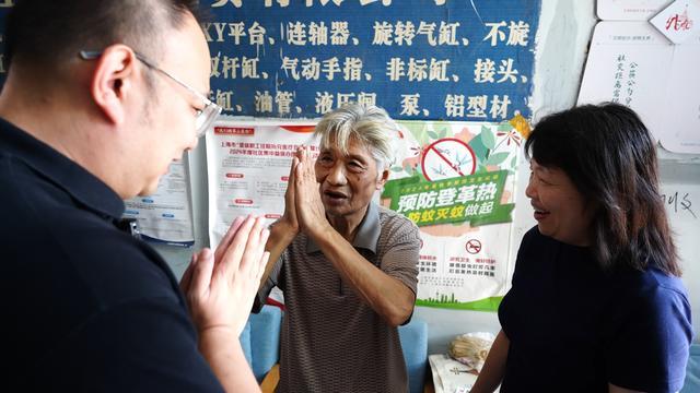 今天，苏州河边上的这两个街坊，100%通过一轮意愿征询！