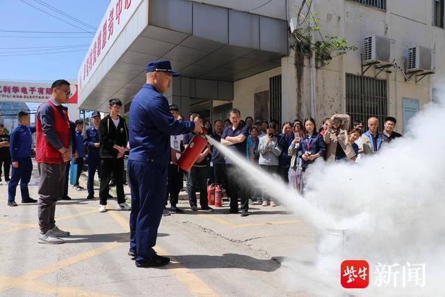 苏州市相城区黄桥街道：党建引领共破难题，筑牢消防安全“防火墙”