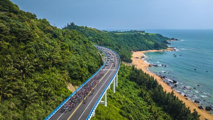 在海南，开启一场与山海共舞的骑行之旅