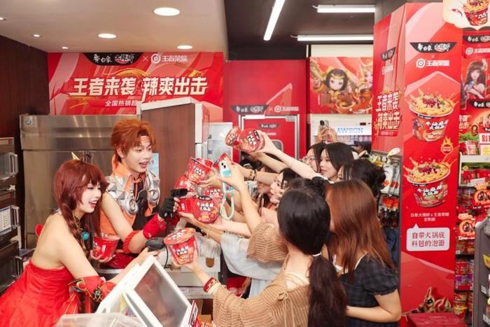 图:任胤菘w、舒湘君