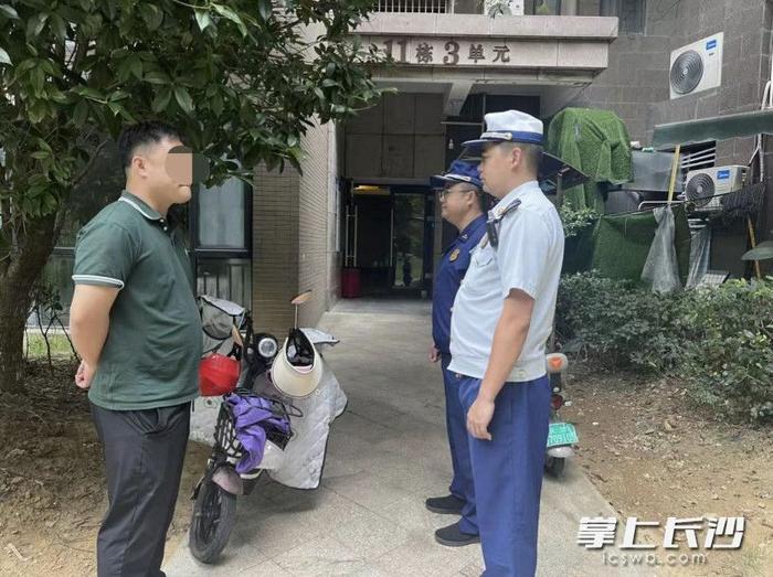 违规停放电动自行车，长沙某小区一业主被罚