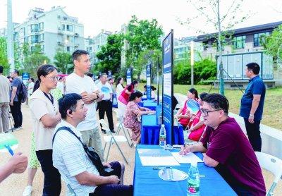 百名记者下基层丨江苏南京：就业服务站建在家门口 帮到心坎里