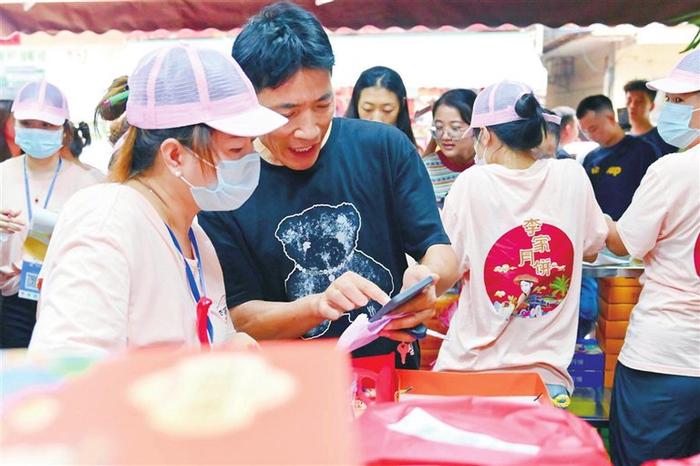 从泥土路到水泥路、从寂寥到繁华 三亚红沙解放街中路“蜕变记”