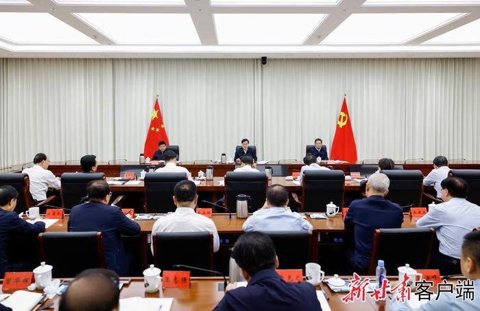 【甘快看】胡昌升在省委理论学习中心组专题学习会议上强调：牢记嘱托 感恩奋进 奋力谱写中国式现代化甘肃篇章