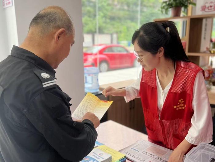 湖北省3000余名工会干部将包保联系工会驿站