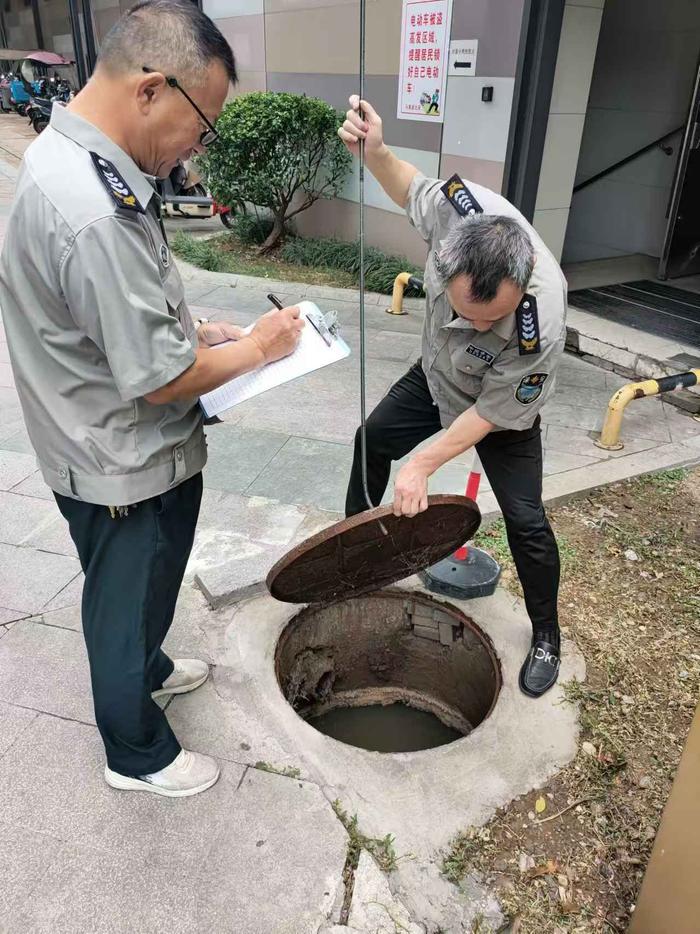 筑牢安全防线 欢度国庆假期|柏庄物业全面开展节前安全大检查