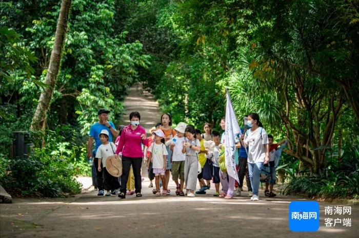 自驾、研学、休闲购物……万宁推出7条国庆假期旅游线路