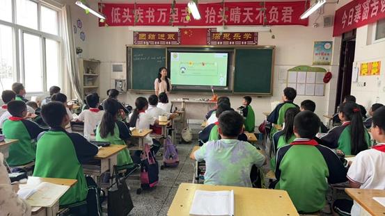 南召县马市坪乡中心小学：教学视导明方向，精耕细研促成长